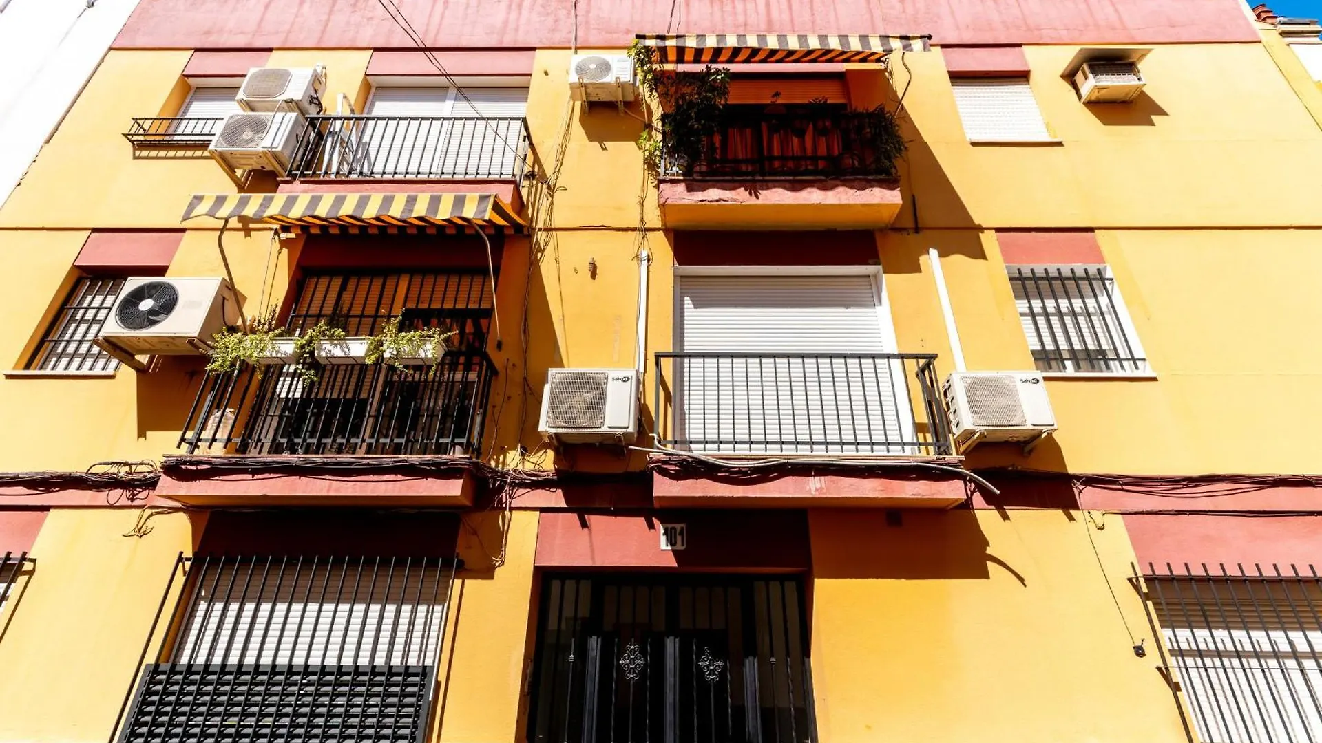 Azahar Apartment Seville 0*,  Spain